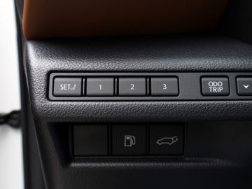 Lexus LBX